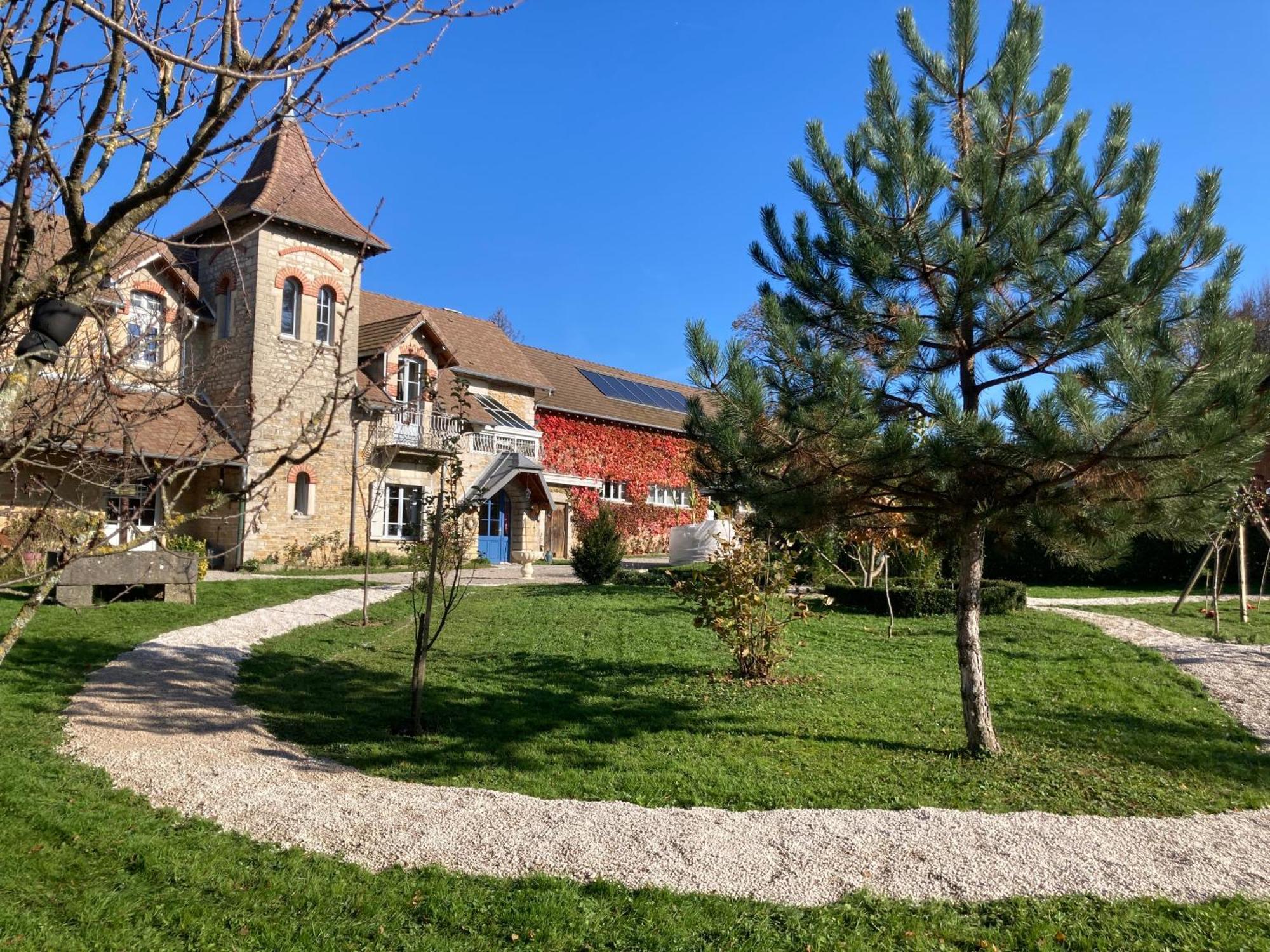 Chambres D'Hotes Le Relais De La Perle Le Vernois Exterior foto